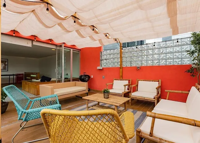 Stylish With Private Roof & Jacuzzi Apartamento *