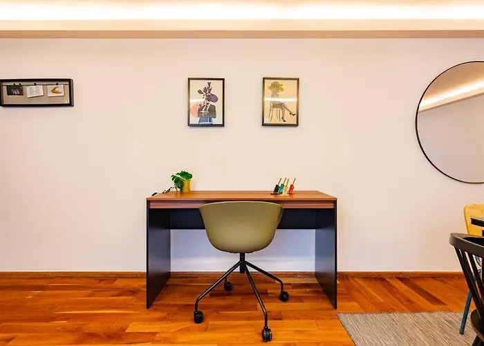 Stylish With Private Roof & Jacuzzi Apartamento *