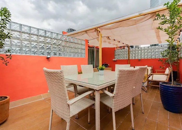Stylish With Private Roof & Jacuzzi Apartamento *