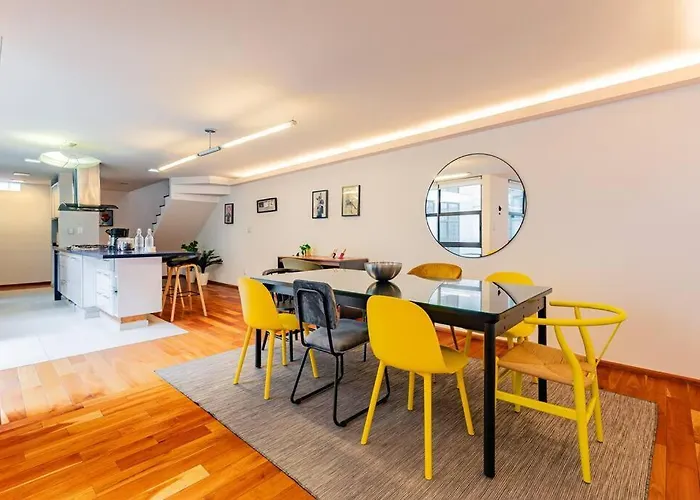 Stylish With Private Roof & Jacuzzi Apartamento
